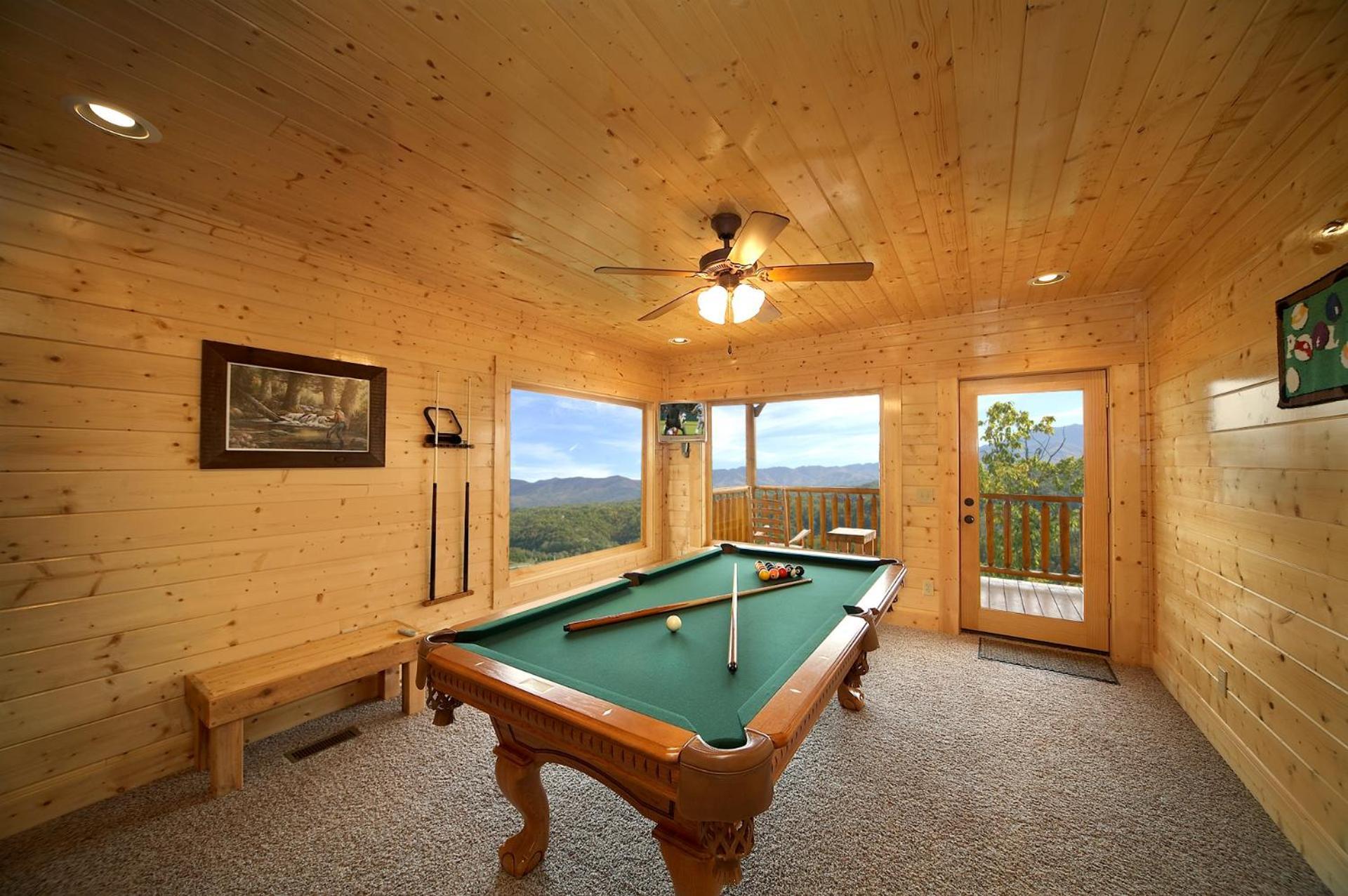 Above The Tree Tops Sevierville Exterior foto